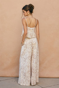Lenora Tropical Set