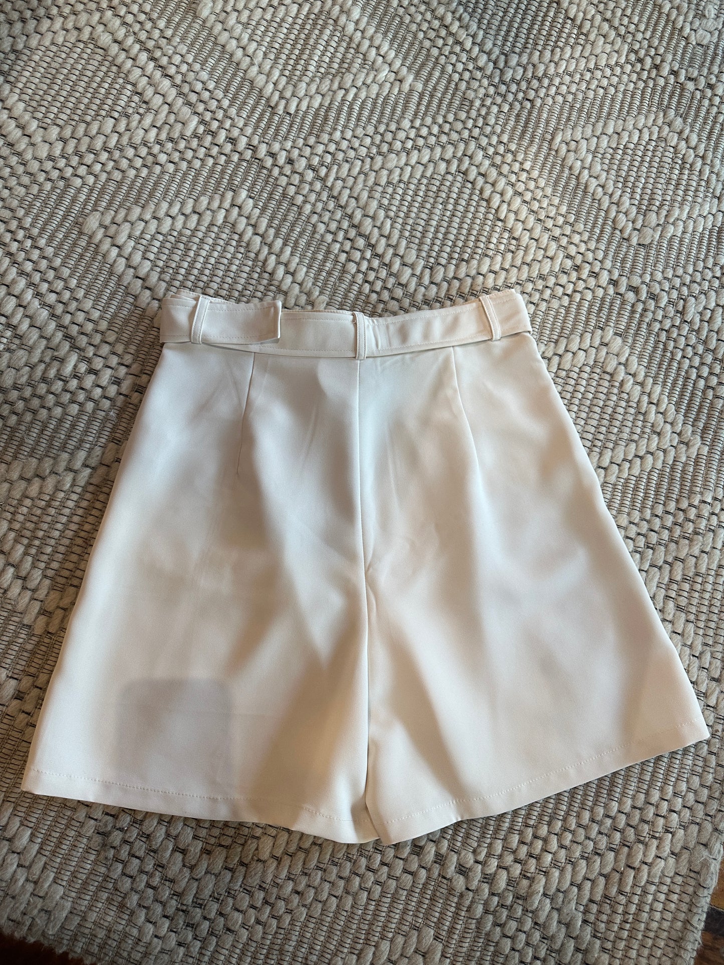 Pleated High Waist Short - Ivory