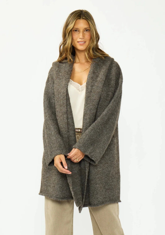 Snowy Daydream Coat - The Giving